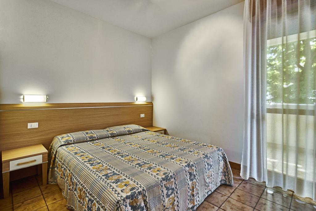 Residence Columbia Bibione Luaran gambar